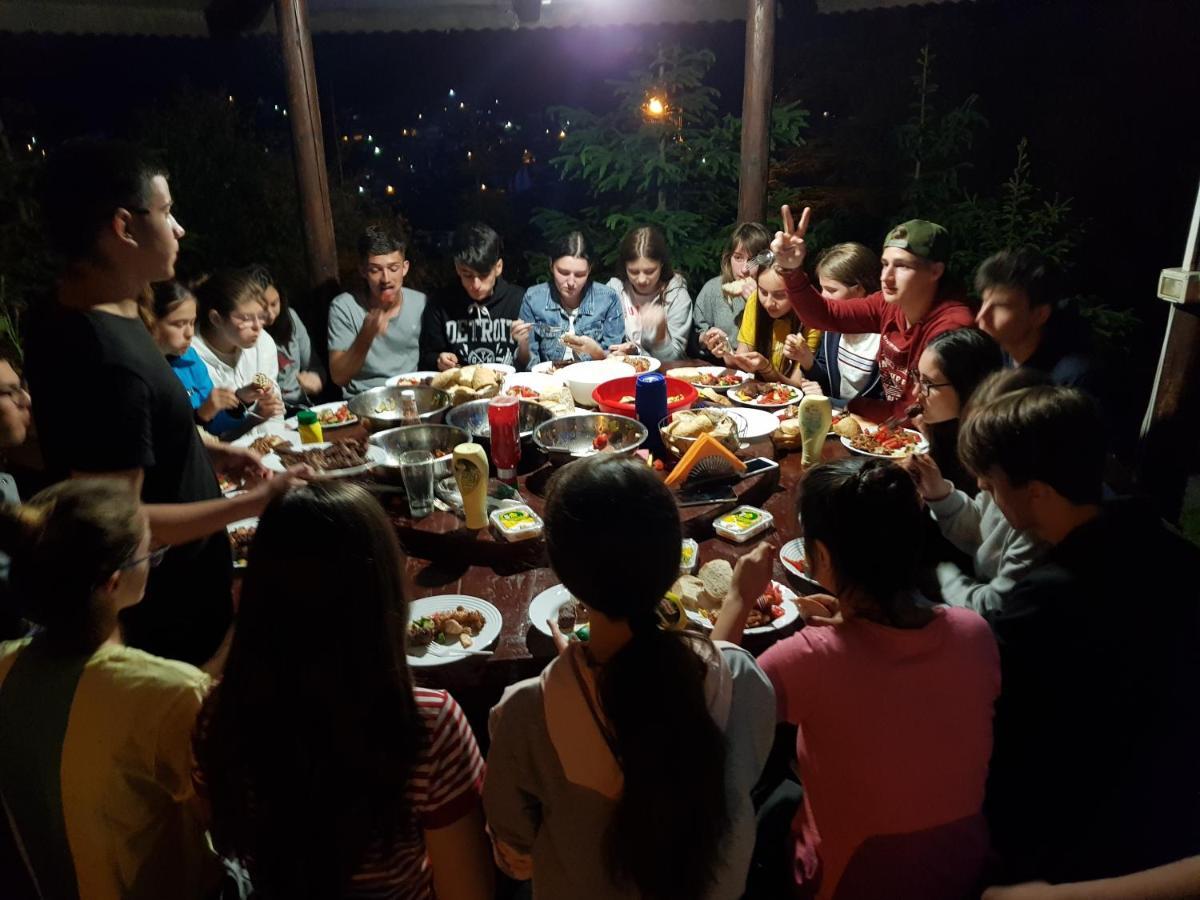 Vila Alunis 부스테니 외부 사진